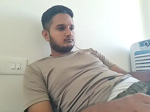 Snapshot of Jonrobinso chatting on June 2026 04:40:02 AM Jonrobinso online show from June 2026 04:40:02 AM