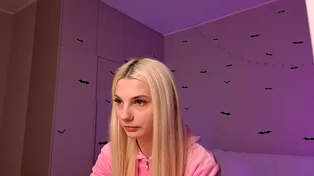 LoveLuna  online show from October 2025 04:04:02 PM