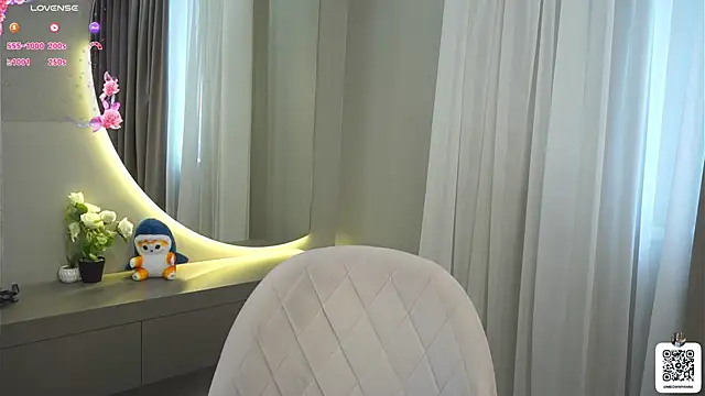 EvelyynLopez online show from March 2025 10:16:01 AM