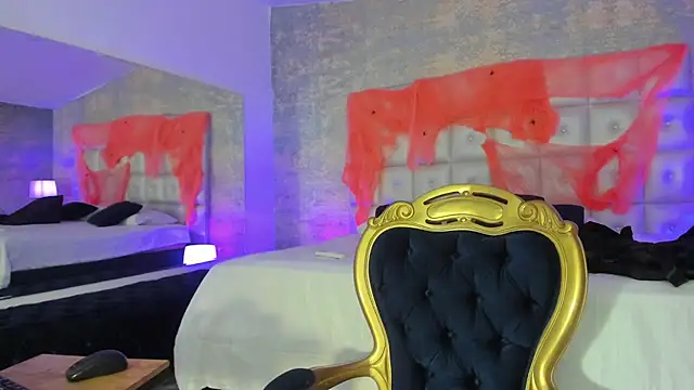 MelaniieRoux online show from October 2025 12:06:01 PM