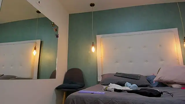  evamilf  online show from December 2025 12:50:01 PM