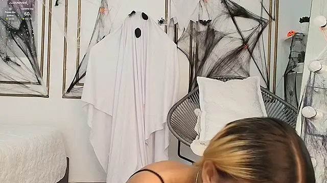 miranda villa online show from October 2025 12:52:01 PM