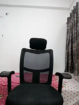 sanaya baby online show from March 2026 05:53:02 PM