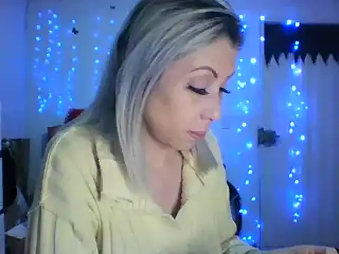 alixia81 online show from March 2025 09:49:01 AM