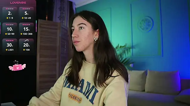 Belle Via online show from November 2025 06:23:01 PM