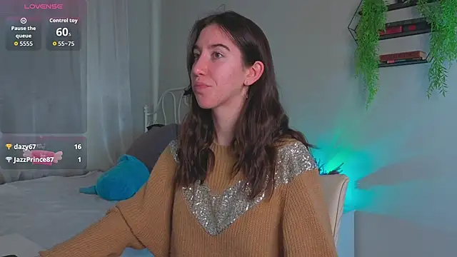 Belle Via online show from November 2025 04:00:01 PM