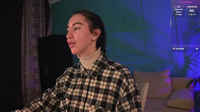 Belle Via online show from April 2026 05:03:01 PM