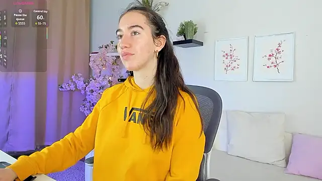 Belle Via online show from March 2026 01:32:02 PM