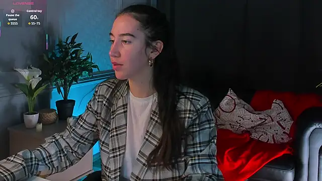 Belle Via online show from April 2026 02:35:01 PM