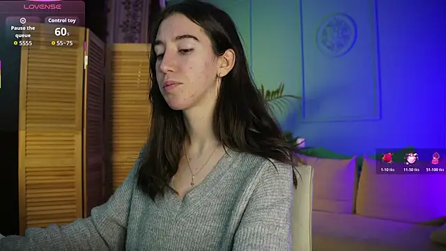 Belle Via online show from October 2025 05:55:02 PM