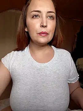 Selena Selly7 online show from April 2026 03:37:01 PM