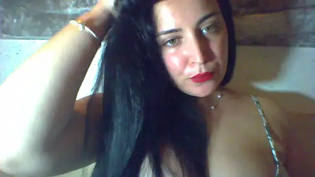 Snapshot of Selena_Selly7 chatting on December 2024 10:01:02 PM Selena Selly7 online show from December 2024 10:01:02 PM