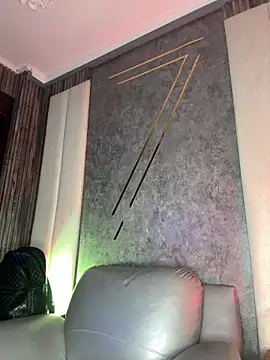 Snapshot of AaronCruz_ chatting on February 2026 02:39:02 AM AaronCruz online show from February 2026 02:39:02 AM