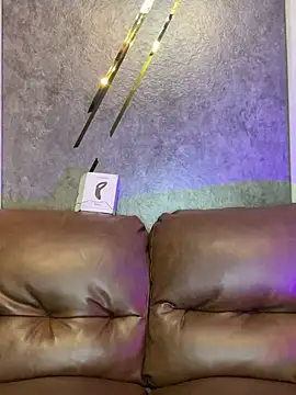 Snapshot of AaronCruz_ chatting on March 2025 07:36:02 PM AaronCruz online show from March 2025 07:36:02 PM