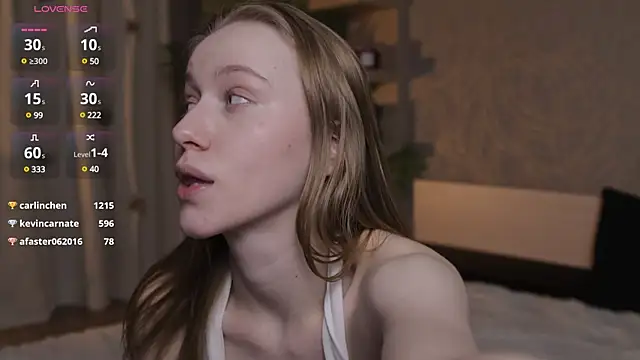 Snapshot of PollyAgata chatting on March 2025 01:21:02 AM PollyAgata online show from March 2025 01:21:02 AM