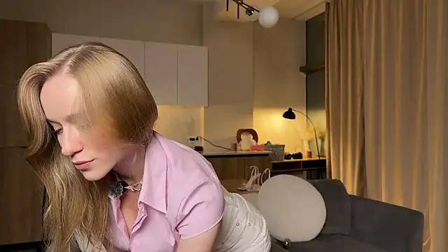 PollyAgata online show from May 2026 08:26:01 PM