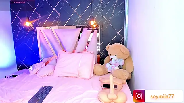 Miia77  online show from May 2026 01:46:02 AM