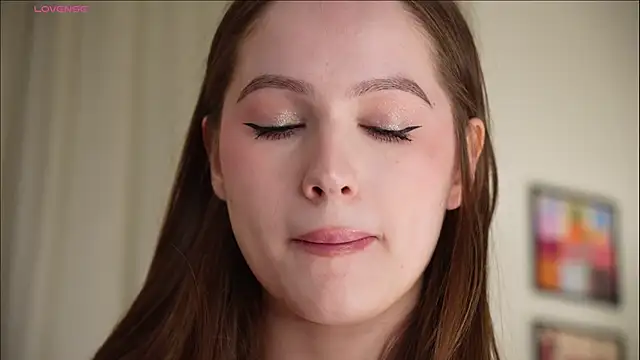 hecola online show from March 2026 01:16:02 PM