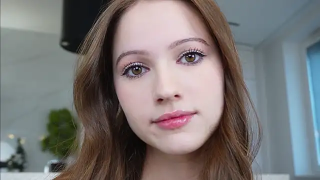 hecola online show from November 2025 09:21:02 AM