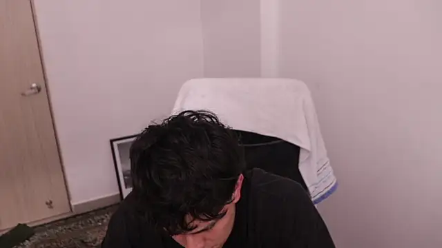 Tony Hoffa online show from April 2026 08:39:01 PM