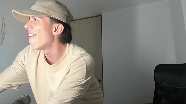 Tony Hoffa online show from March 2025 06:13:02 PM