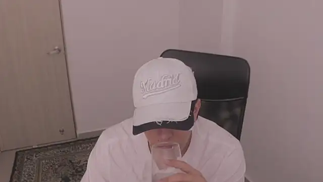 Tony Hoffa online show from September 2025 06:57:02 PM