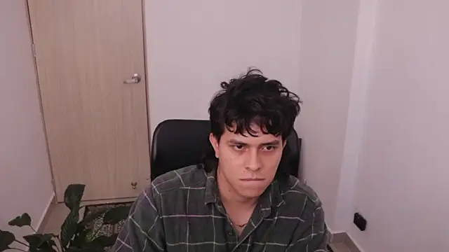 Tony Hoffa online show from February 2026 06:14:01 PM