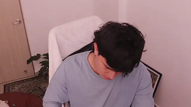 Tony Hoffa online show from April 2026 06:25:02 PM