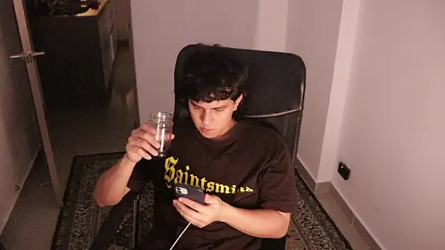 Tony Hoffa online show from February 2026 09:32:02 PM