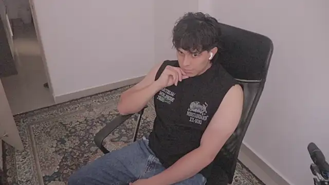 Tony Hoffa online show from November 2025 10:21:02 PM