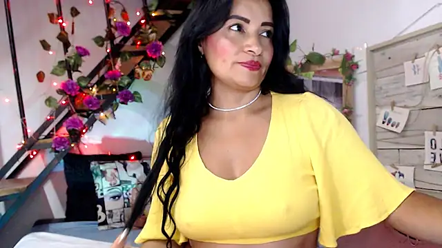 luna sky83 online show from February 2026 09:04:02 AM