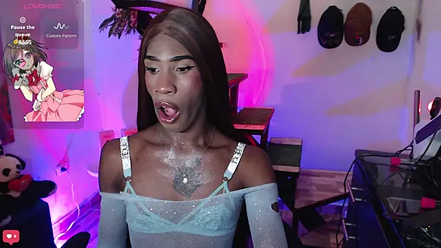 Kendall Gil online show from February 2026 07:33:02 PM