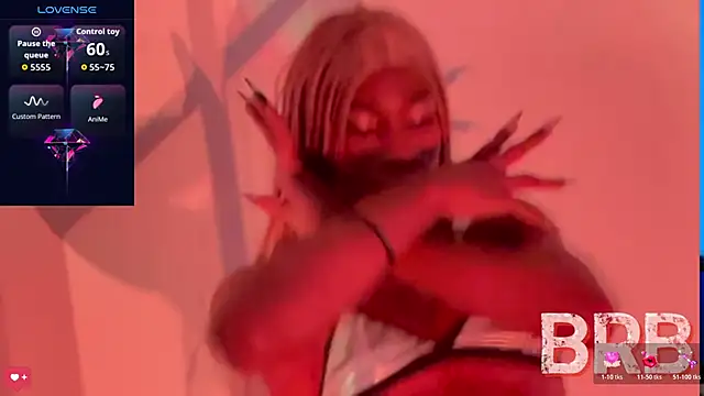 Kendall Gil online show from November 2025 06:06:01 AM