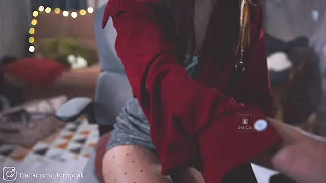 Feral Berrry  online show from November 2025 06:17:01 AM