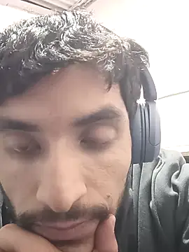 nskgenz online show from November 2025 07:39:01 PM