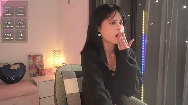 Mysticxkitty online show from November 2025 03:49:01 PM