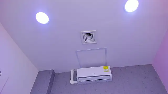 Tiffany mendez online show from April 2026 12:01:02 PM