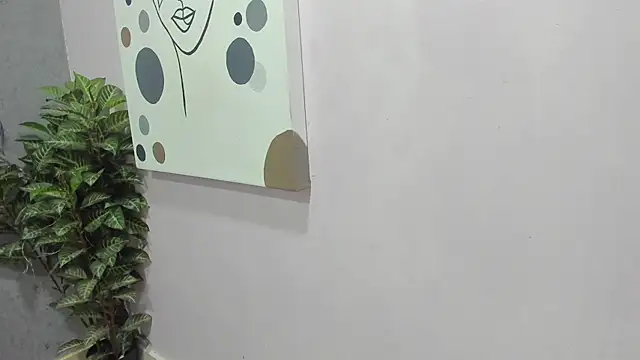 Tiffany mendez online show from December 2025 12:08:01 PM