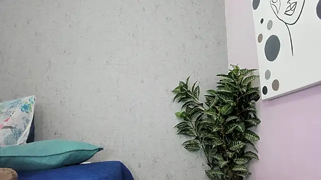 Tiffany mendez online show from February 2026 12:05:02 PM