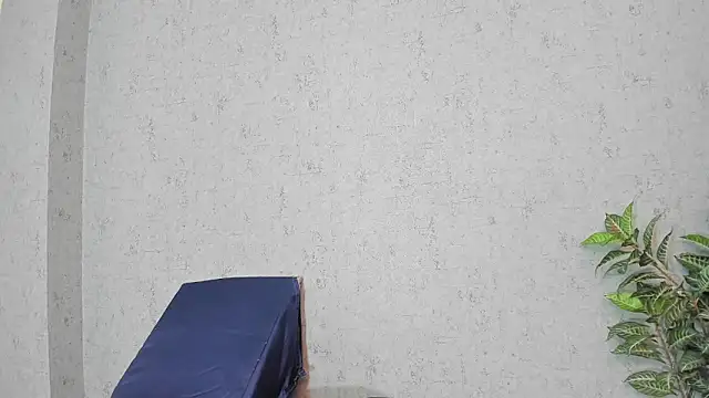 Tiffany mendez online show from January 2026 12:12:02 PM