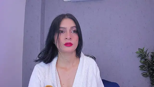 Tiffany mendez online show from April 2026 12:07:02 PM