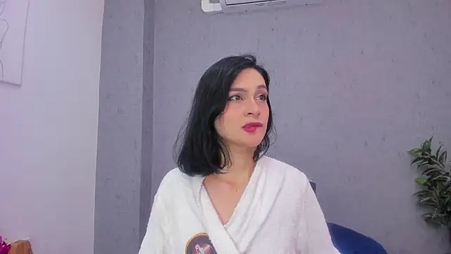 Tiffany mendez online show from December 2025 12:15:01 PM