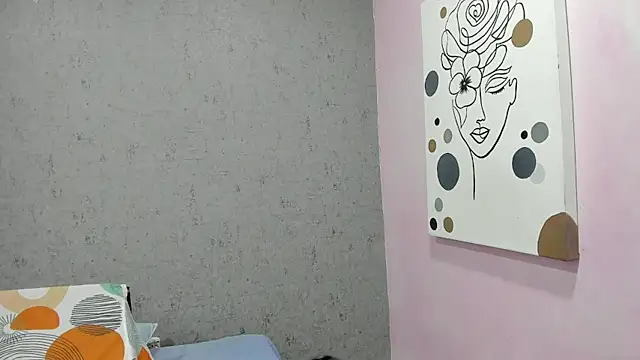 Tiffany mendez online show from October 2025 12:04:01 PM