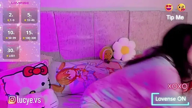 LucyEvans  online show from September 2025 03:31:02 AM