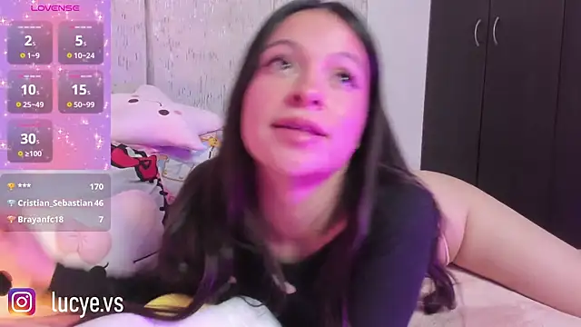 LucyEvans  online show from September 2025 03:56:01 AM