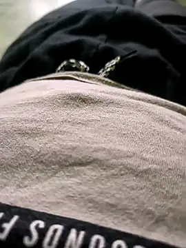 karthick25 online show from October 2025 06:26:02 AM