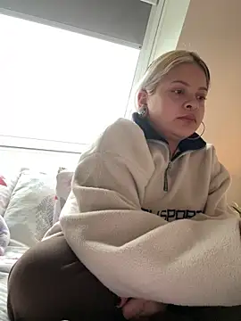 sammymoon online show from January 2025 09:17:02 AM