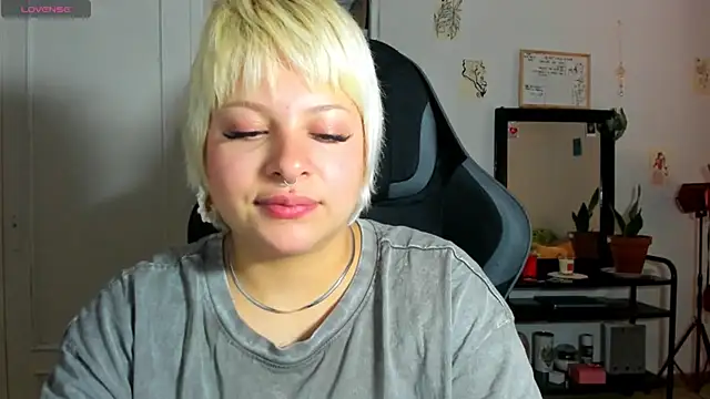 sammymoon online show from July 2026 08:18:02 AM