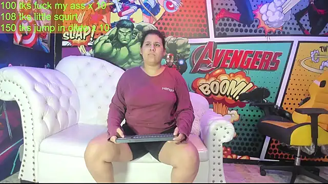 Snapshot of candy_hairy chatting on November 2025 03:17:01 AM candy hairy online show from November 2025 03:17:01 AM