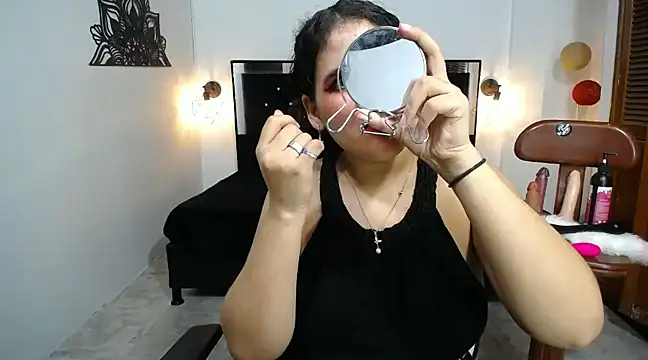 Snapshot of candy_hairy chatting on March 2025 03:32:02 AM candy hairy online show from March 2025 03:32:02 AM